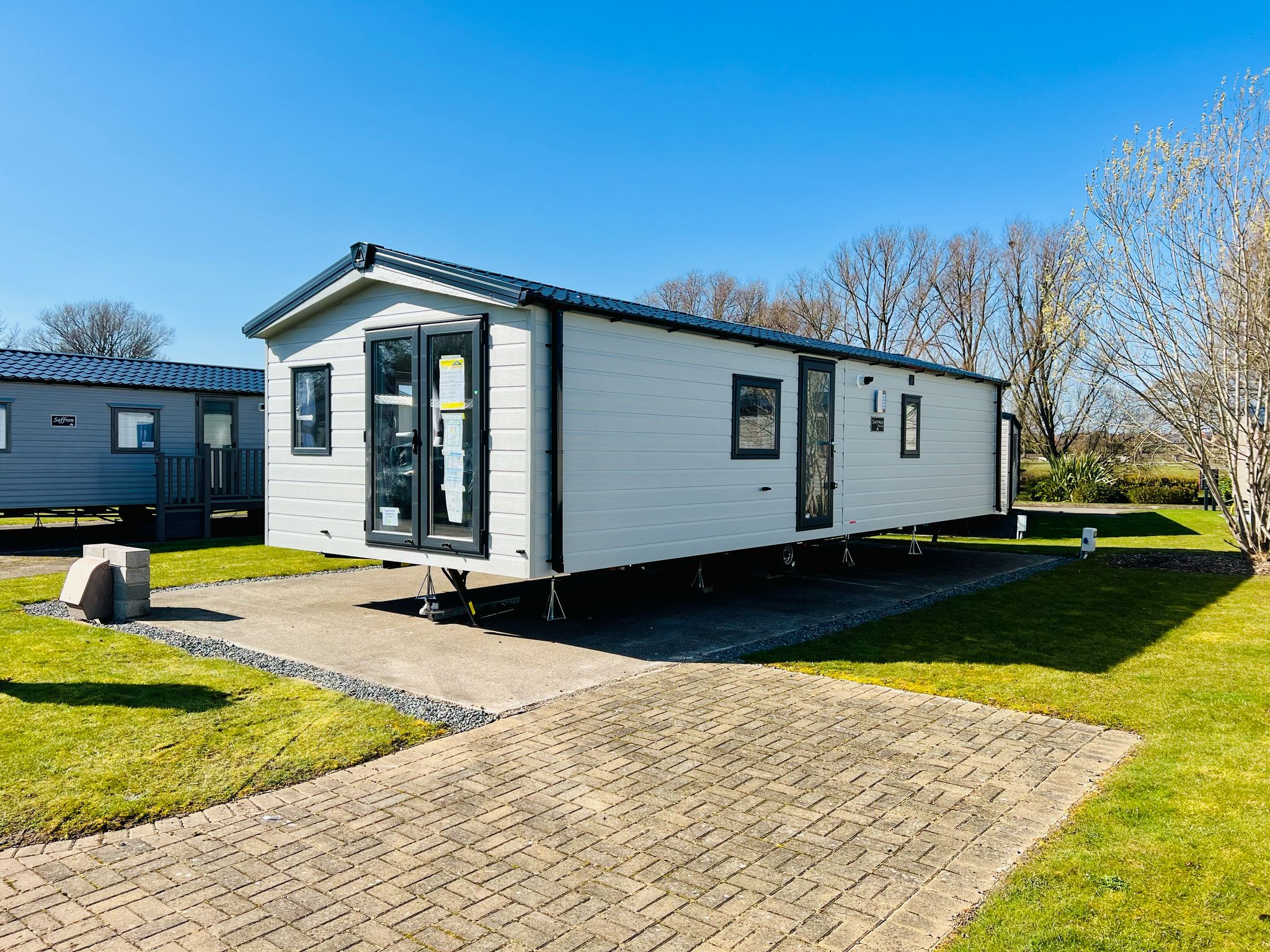 buy to let holiday lodges