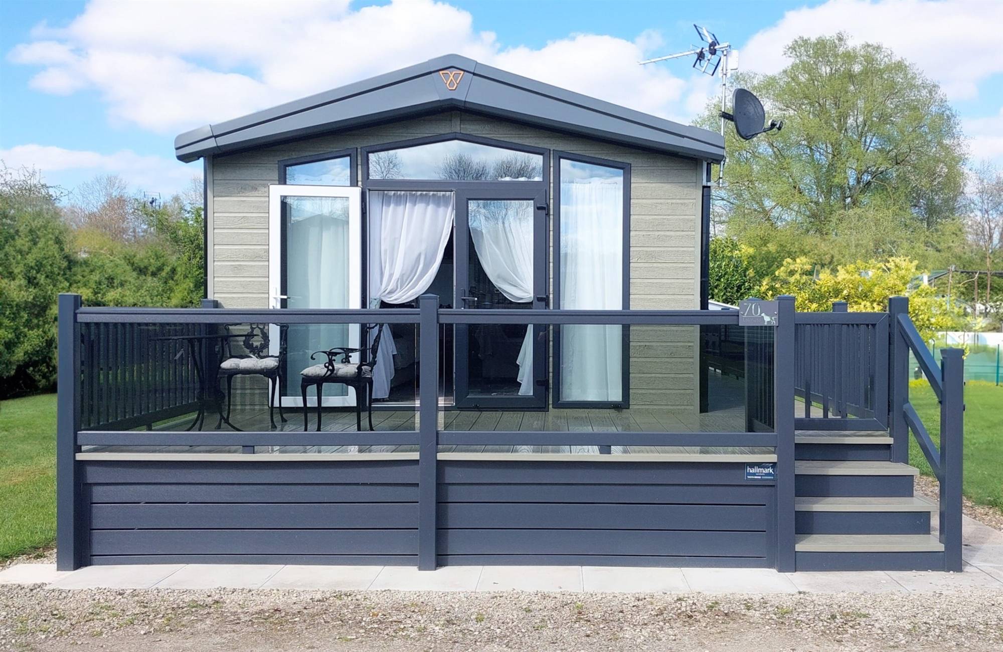 luxury lodges for sale
