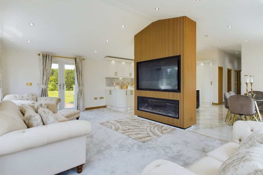 Residential park home exterior – park homes for sale Newport Wales
