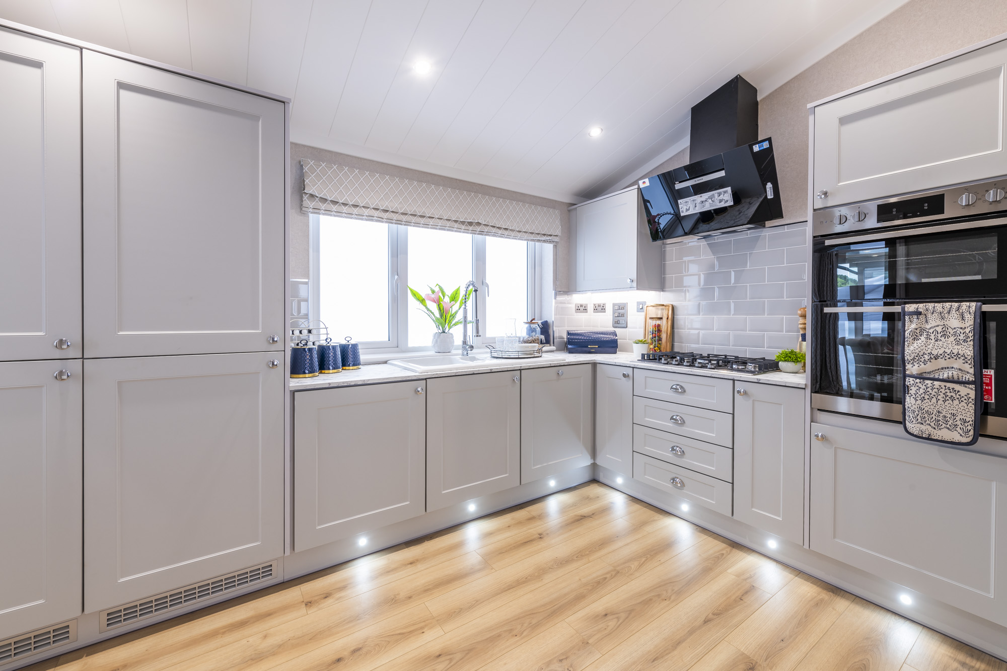 Residential park home interior – park homes for sale Newport Wales