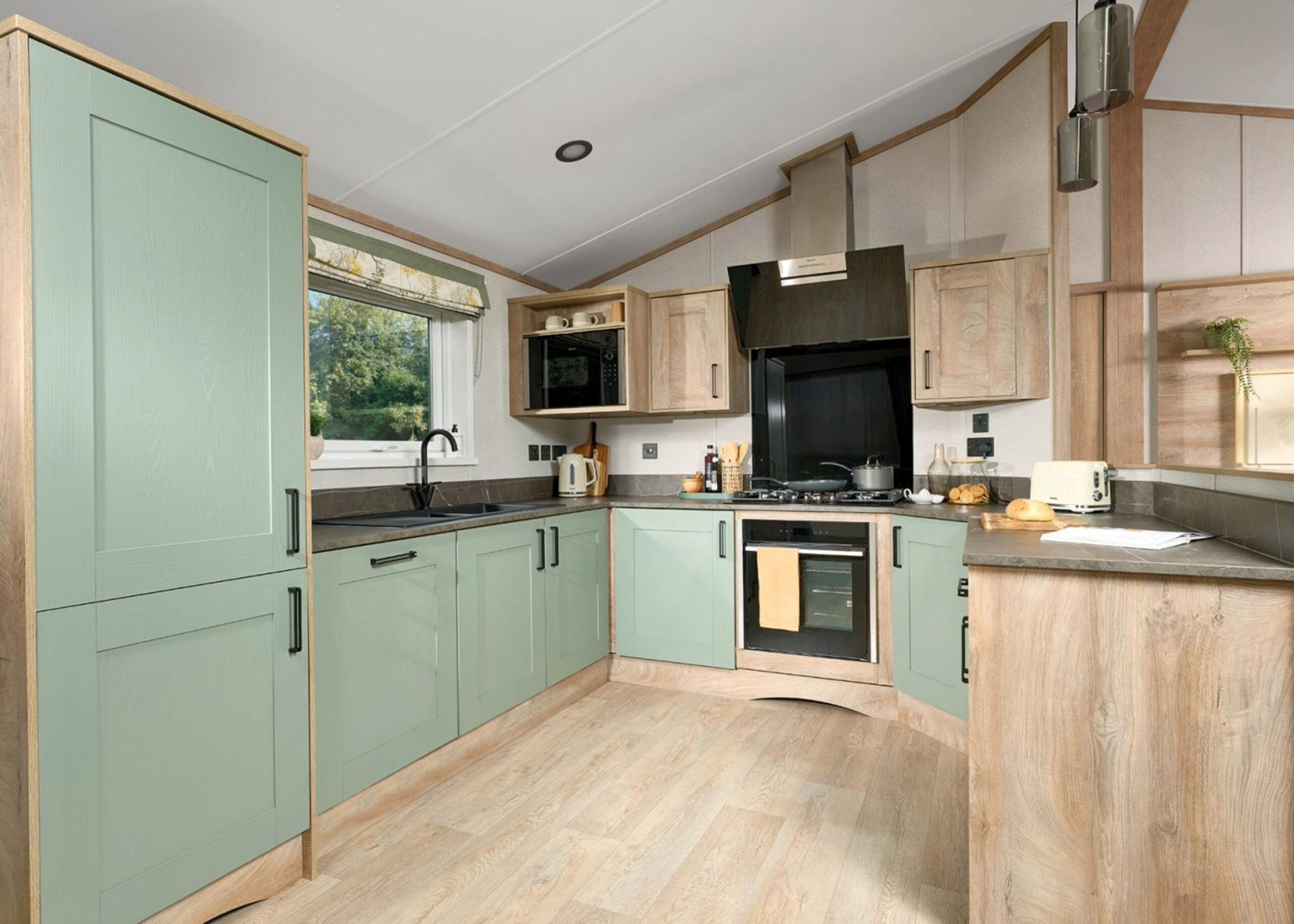 Finlake Abi Kielder Exclusive Kitchen kitchen at Brokerswood Holiday Park