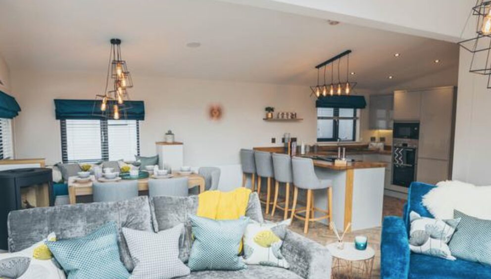 park home lounge interior - holiday lodges for sale in Paignton