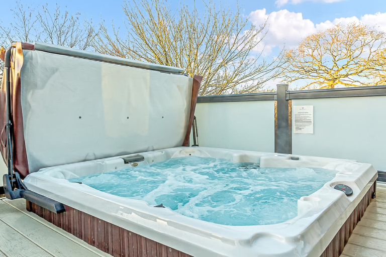 Tuscany lodge open plan living space - holiday lodges for sale in Lyme Regis